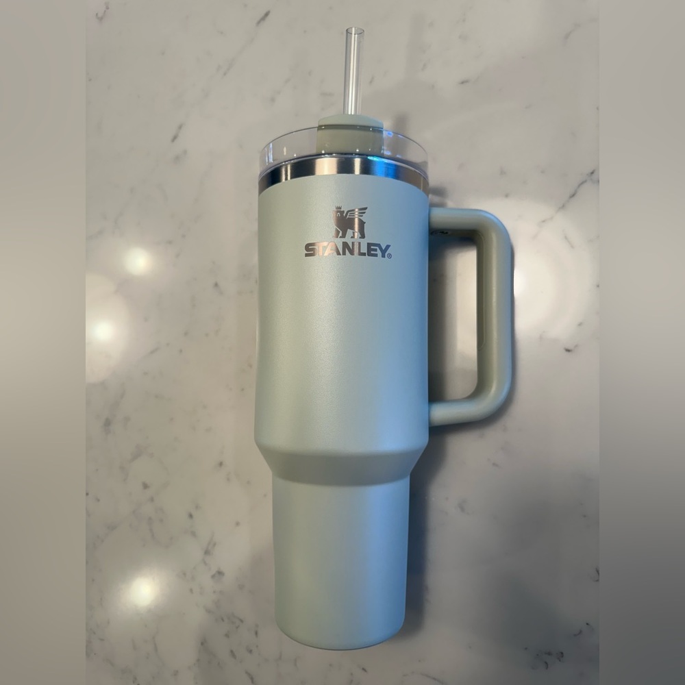 Stanley 40oz tumbler
